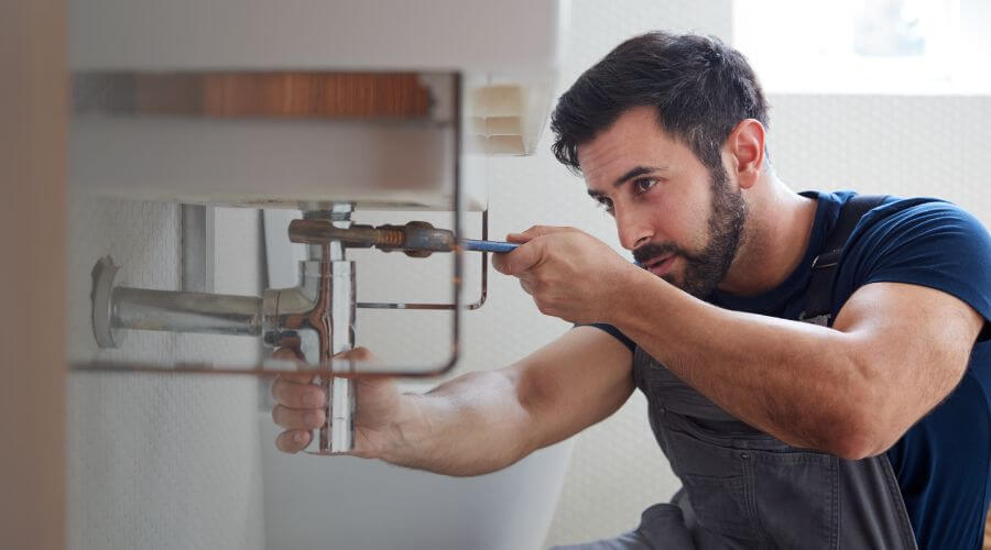 Hot water issue at sink in Moriarty, NM